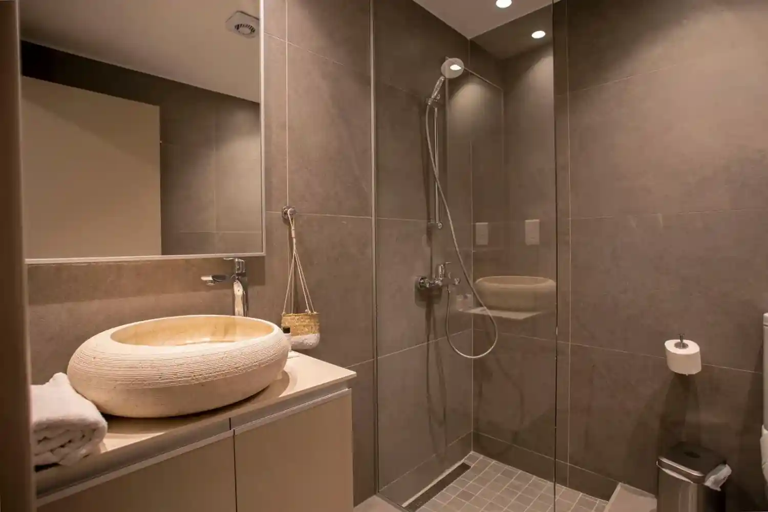 Варіант оздоблення проєкту Ionion Luxury Villas 4
