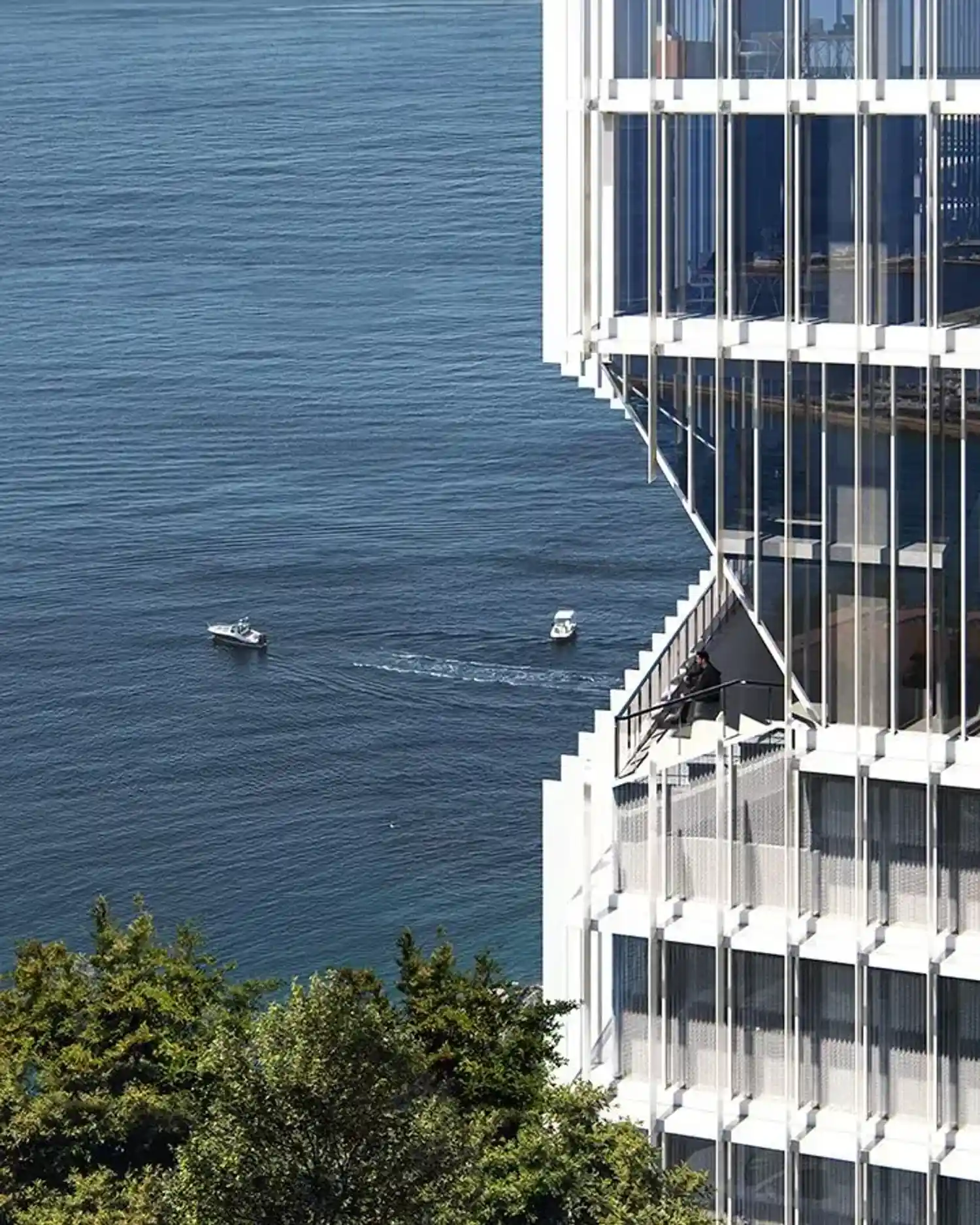 The Lighthouse  overview image 3