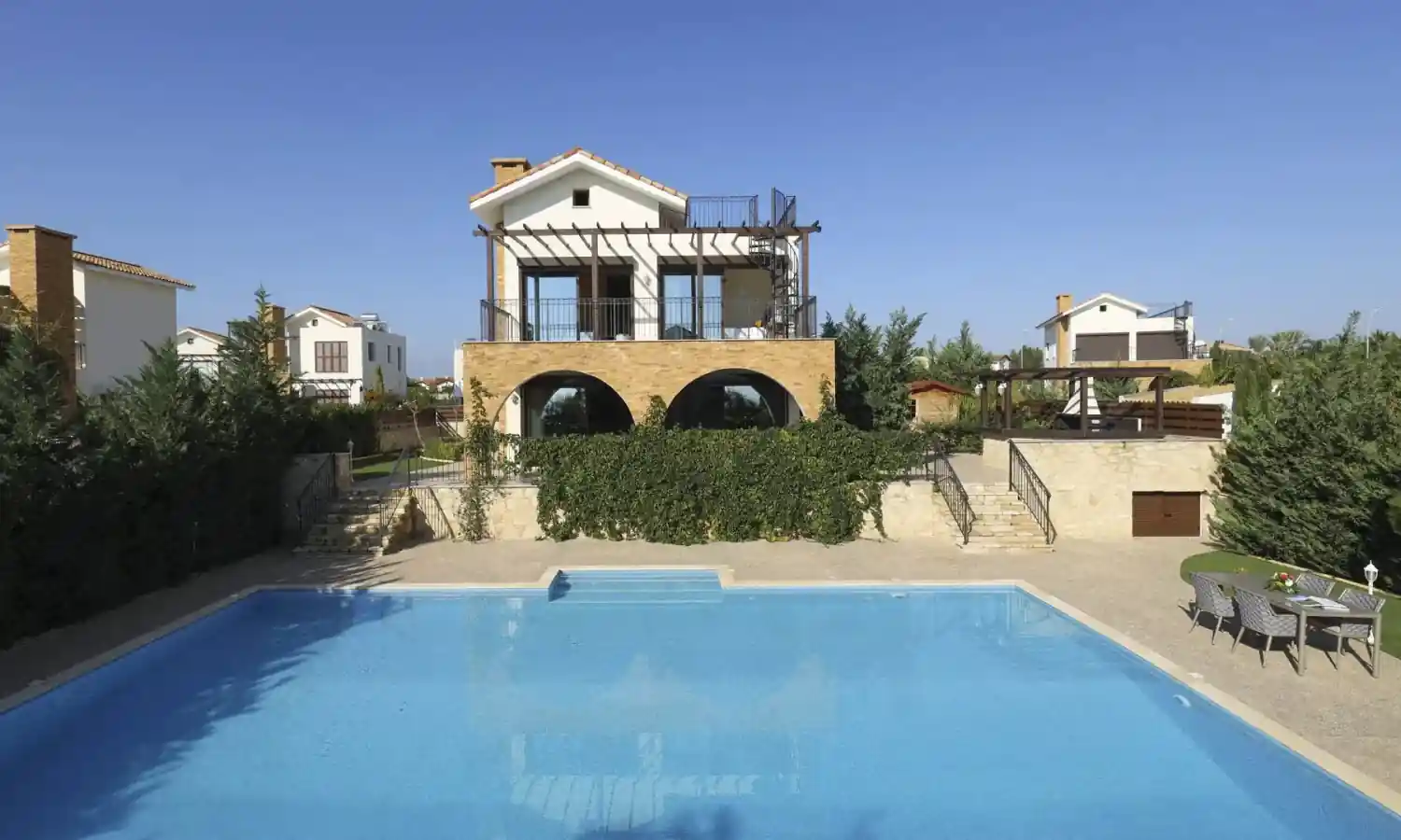 Оглядове зображення проєкту Ionion Luxury Villas 8
