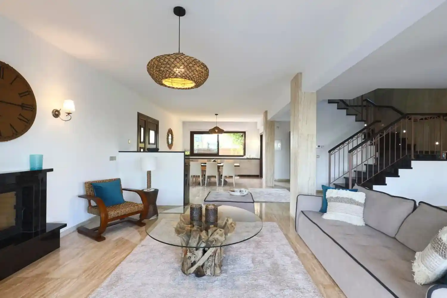 Оглядове зображення проєкту Ionion Luxury Villas 3