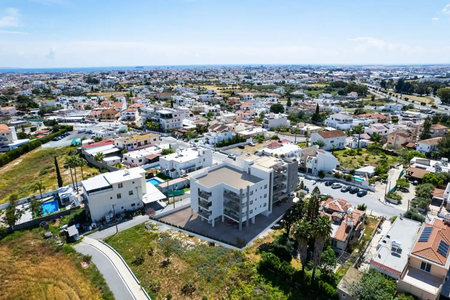 IAKIO Residences overview image 4