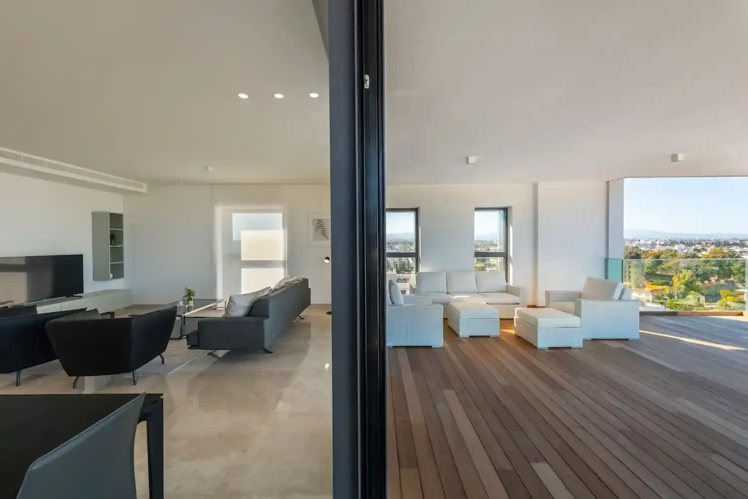 Оглядове зображення проєкту Central Park Residences 4