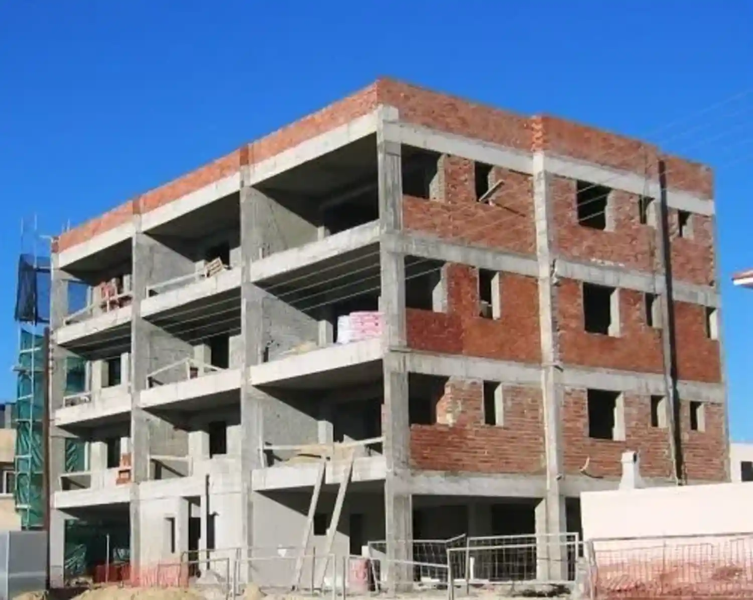 Chrystoulla Court overview image 6