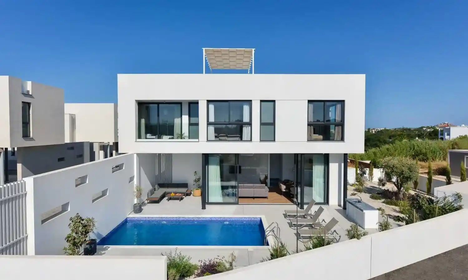 Εικόνα επισκόπησης του έργου Almaria Residences 1