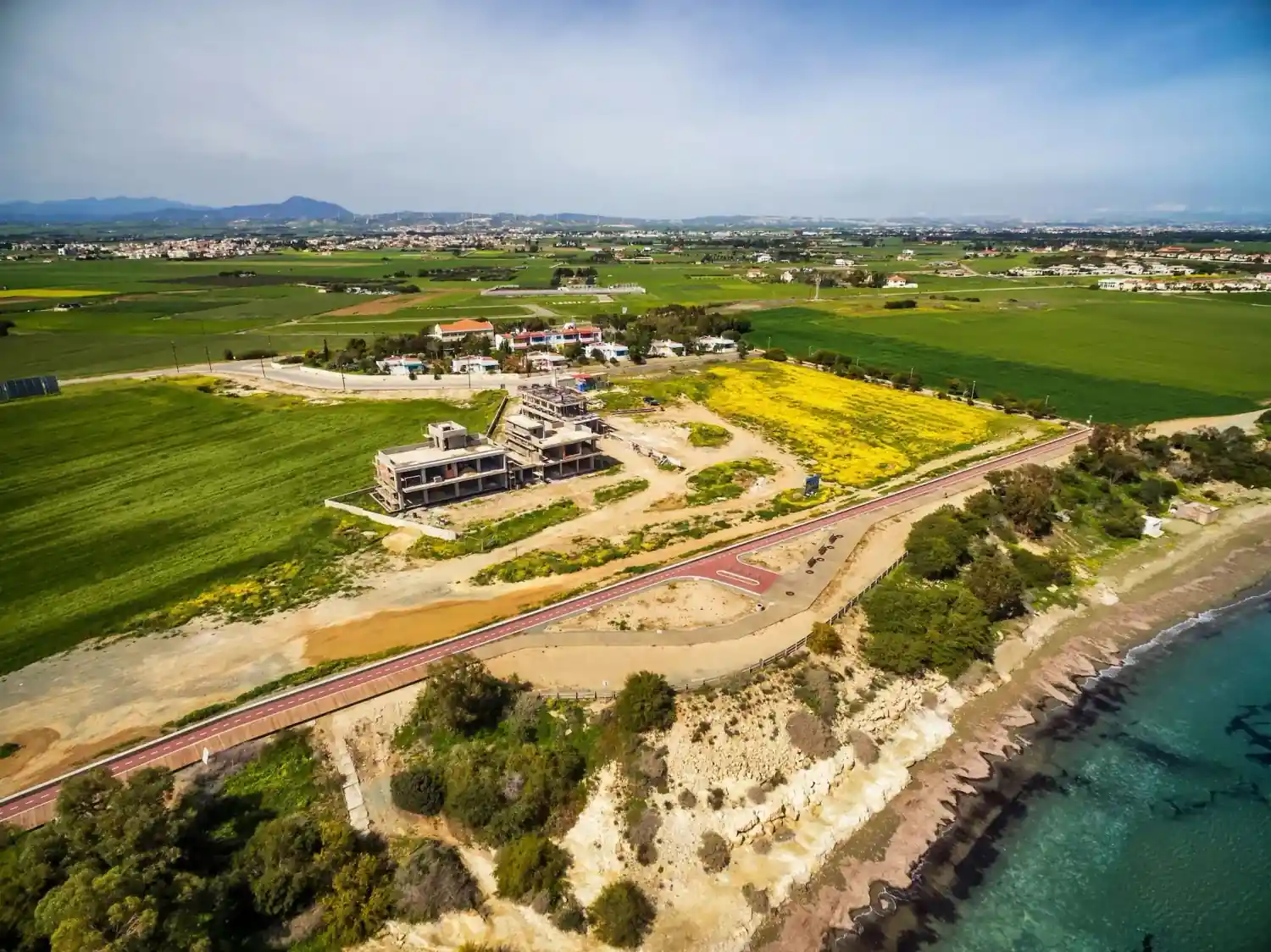 Оглядове зображення проєкту Panorama Beachfront Residences 8