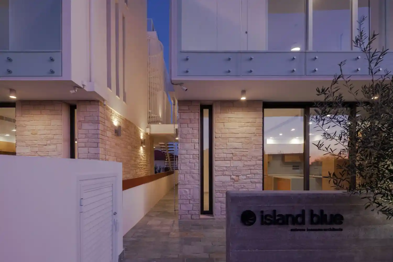 Almond Tree Villas  overview image 2