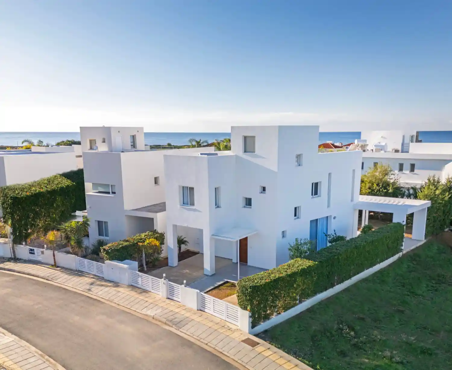 Iasonas Beach Villas overview image 4