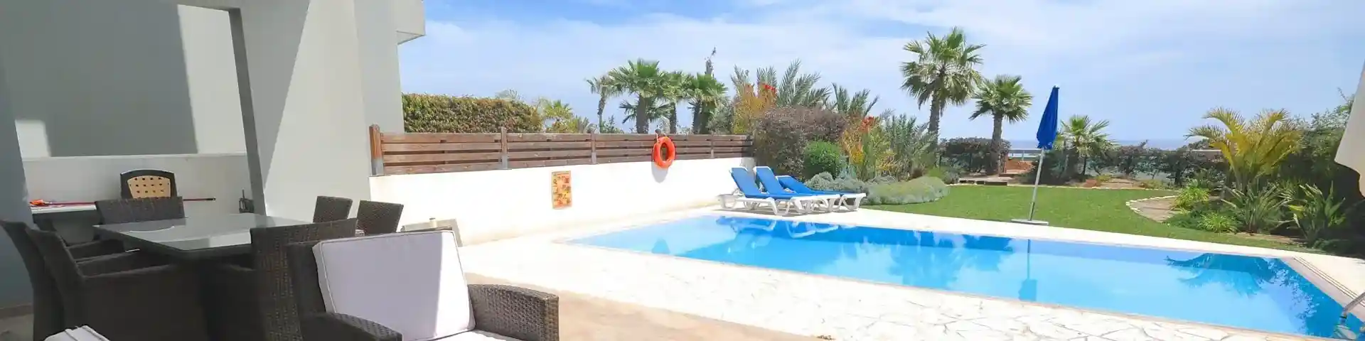 Faros Luxury Apartments